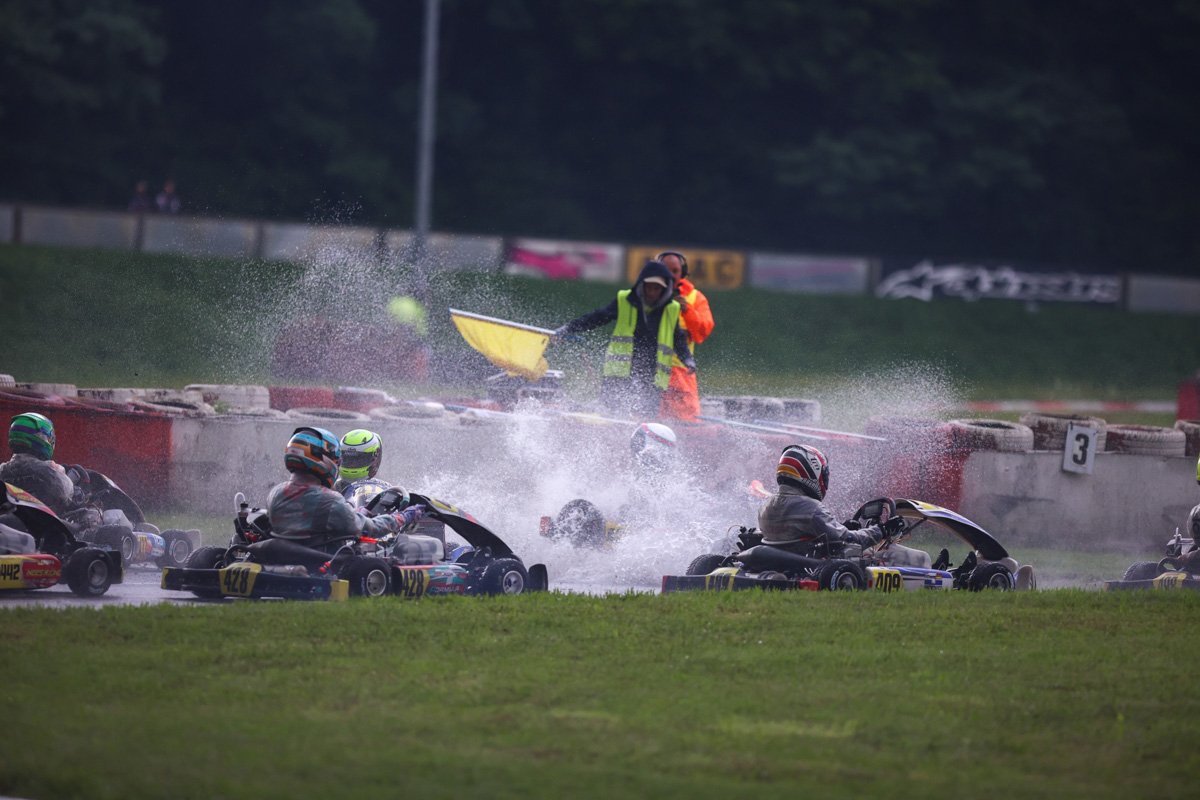 Wasserschlacht bei der DKM Ampfing 2025 am Samstag