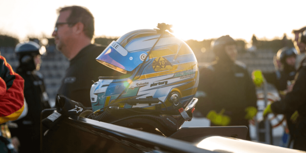 Safety News 2 - FIA-zugelassene FHR-Systeme